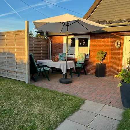 Apartman Gemuetliche Unter Reet